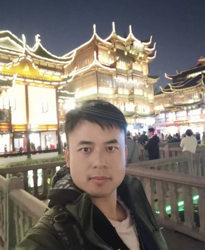 何先生he的第一张照片--南阳相亲服务中心