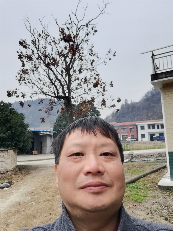 苏众青春冲浪的第二张照片--南阳相亲服务中心