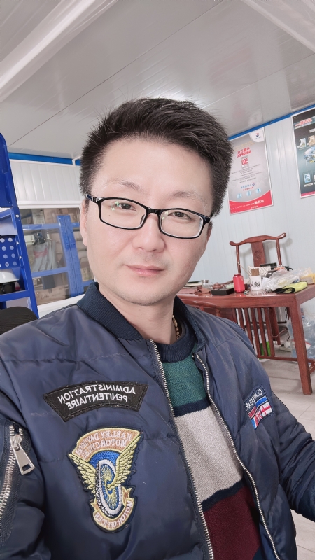 不离不弃的第一张照片--南阳相亲服务中心