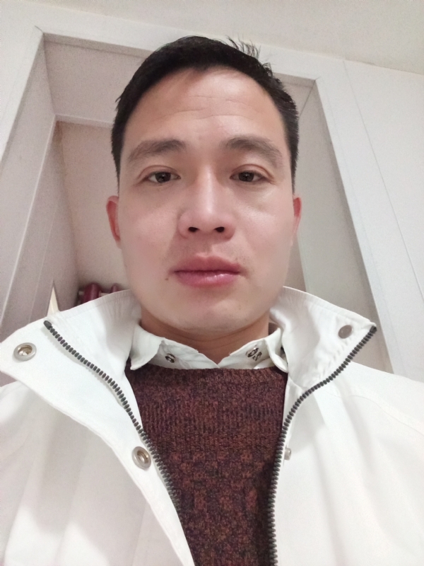 忧伤还是快乐的第一张照片--南阳相亲服务中心