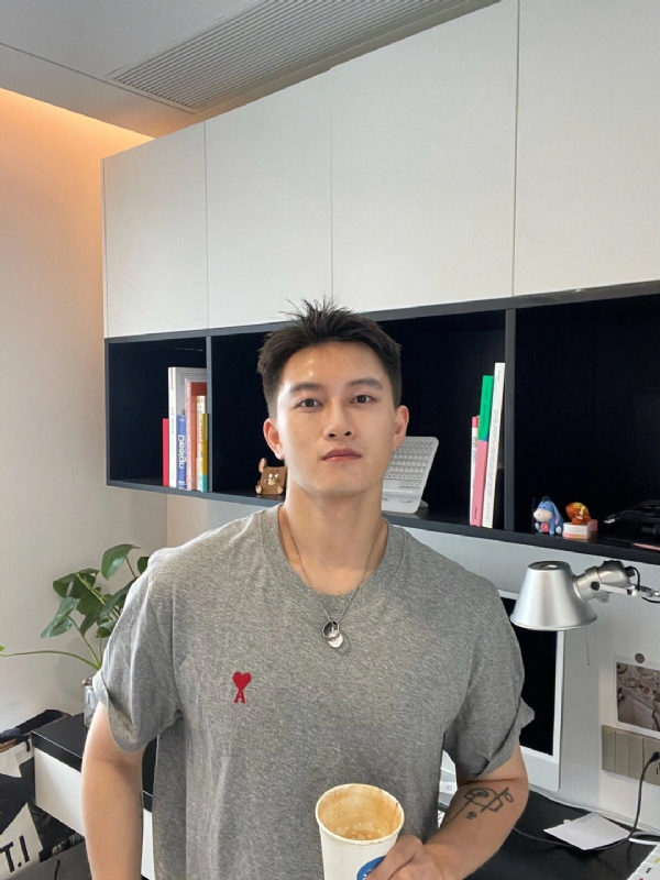 月光之下的第二张照片--南阳相亲服务中心