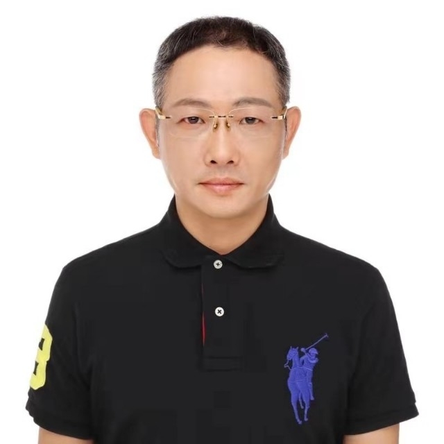 邱先森的第一张照片--南阳相亲服务中心