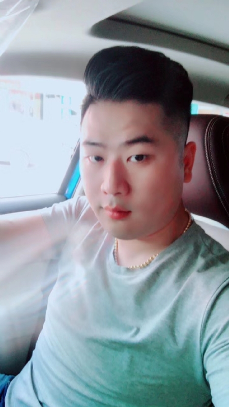 爱吃冰西瓜的猪的第一张照片--南阳相亲服务中心