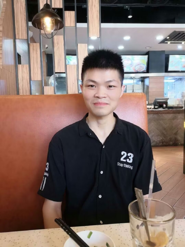 Mickey的第一张照片--南阳相亲服务中心