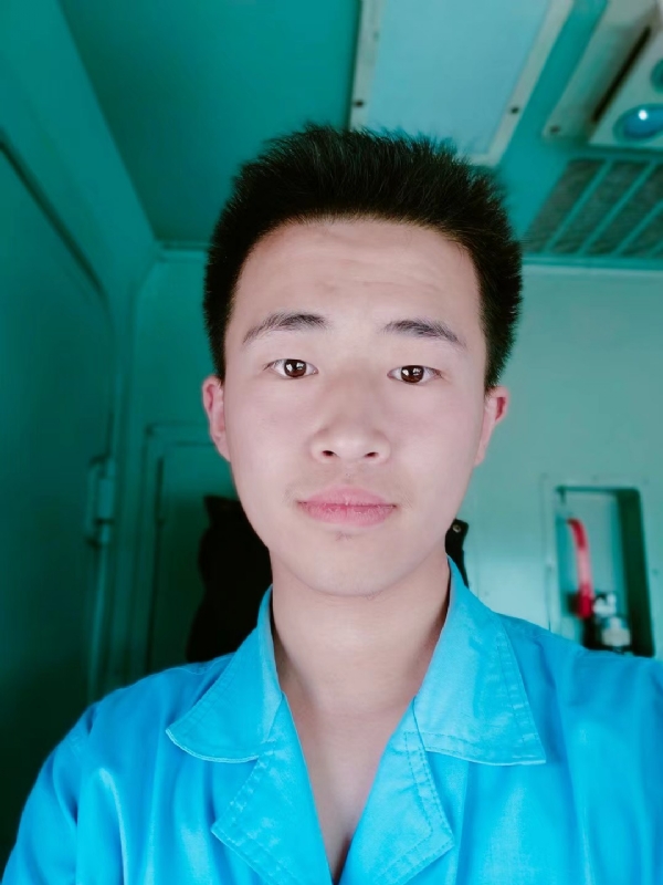 生而为人的第一张照片--南阳相亲服务中心