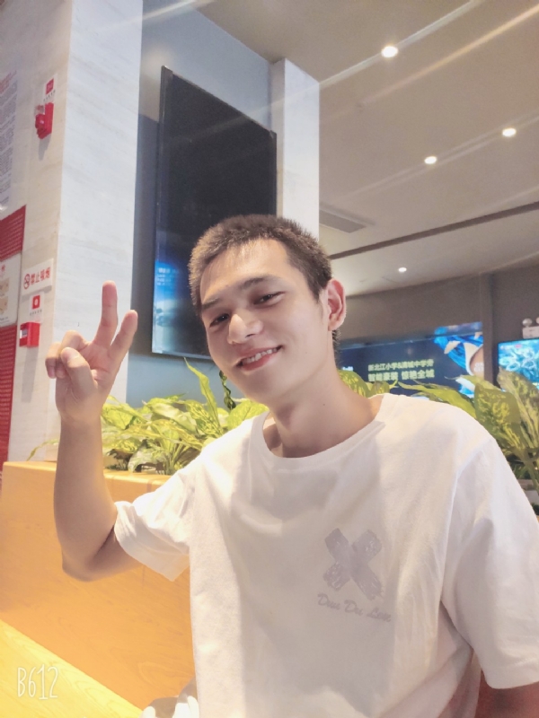 红红火火恍恍惚惚的第二张照片--南阳相亲服务中心