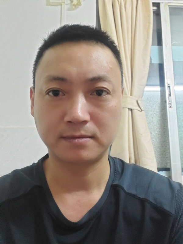 你若不离我定不弃的第一张照片--南阳相亲服务中心