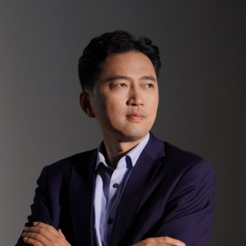 诗与远方的第一张照片--南阳相亲服务中心