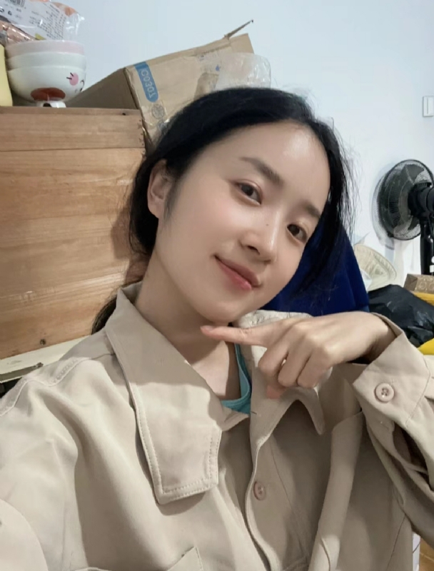 多喝热水的第二张照片--南阳相亲服务中心