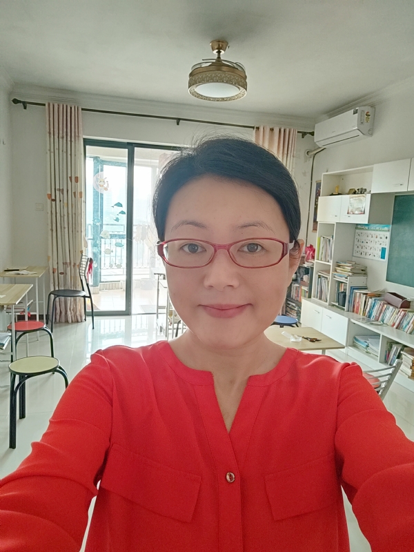 丽华的第二张照片--南阳相亲服务中心