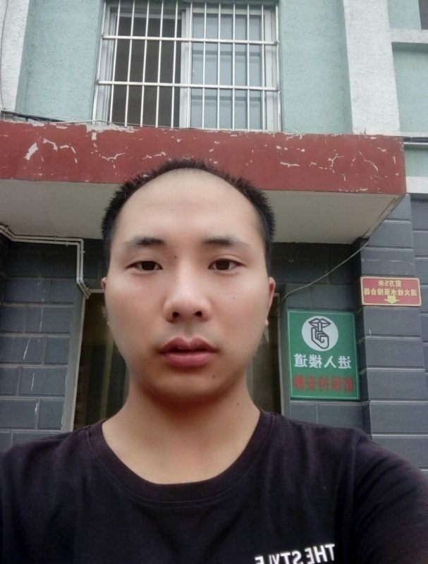 亮亮的第二张照片--南阳相亲服务中心