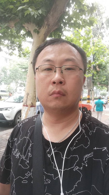 飘逸的星辰的第一张照片--南阳相亲服务中心