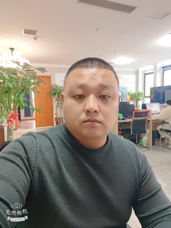 爱吃桃子的熊的第一张照片--南阳相亲服务中心