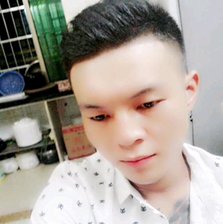 子龙的第一张照片--南阳相亲服务中心