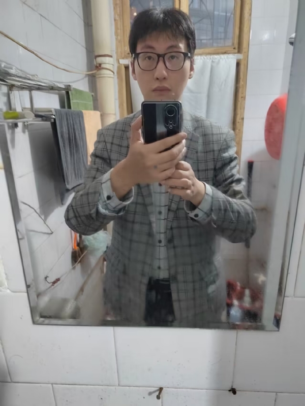 窒息的第二张照片--南阳相亲服务中心