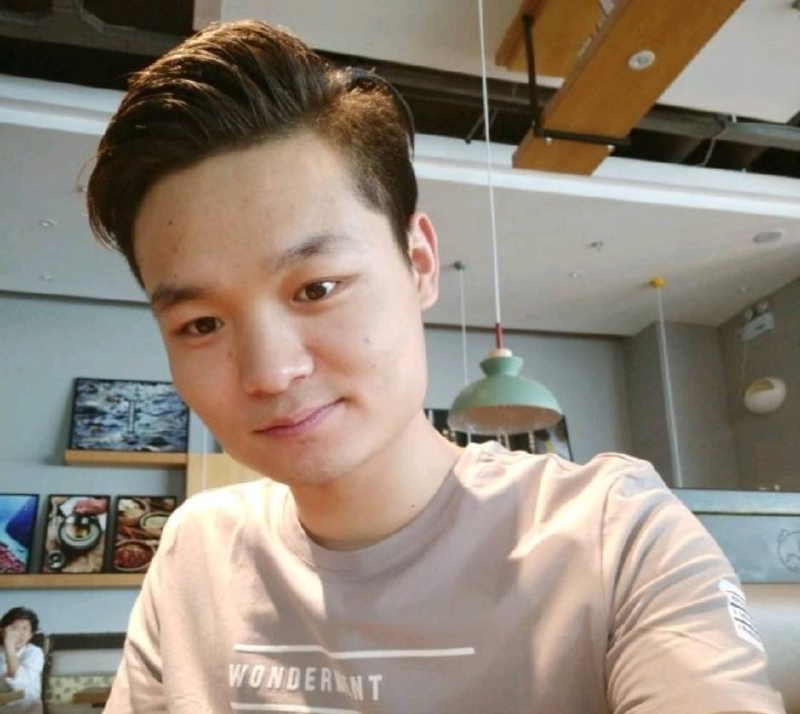 裴海洋的第二张照片--南阳相亲服务中心