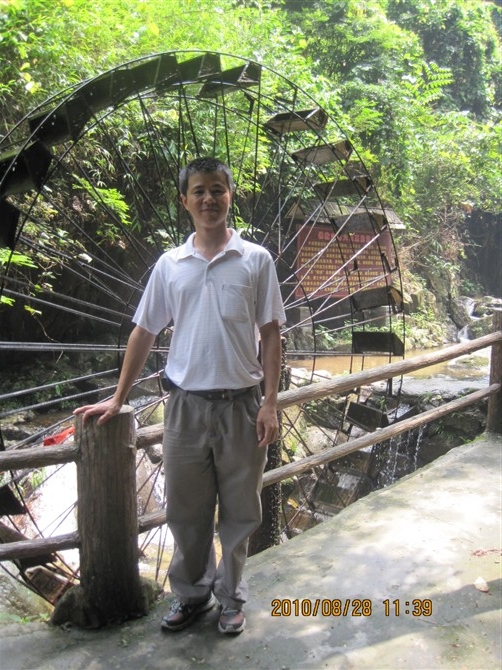 秋天的风的第一张照片--南阳相亲服务中心