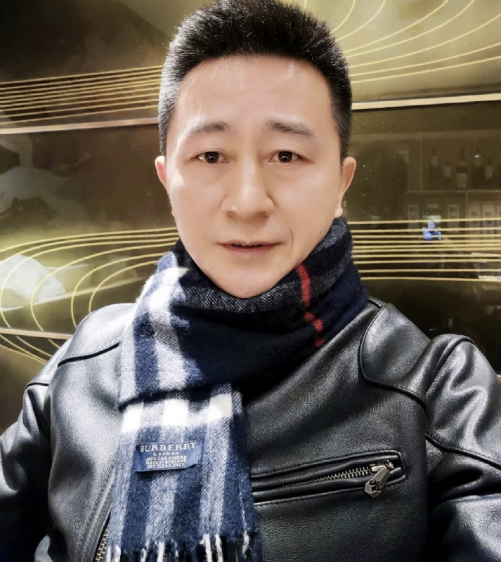 情到深处的第一张照片--南阳相亲服务中心