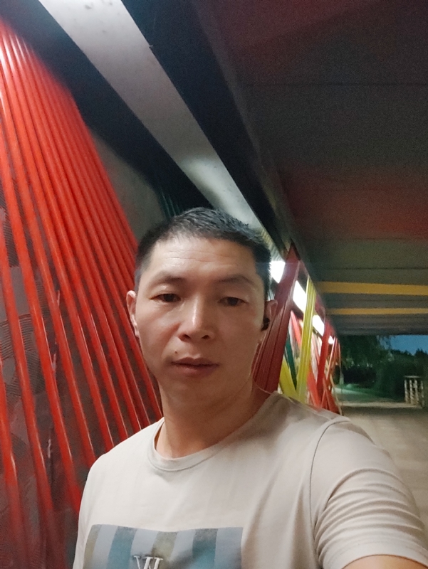 夜猫的第一张照片--南阳相亲服务中心