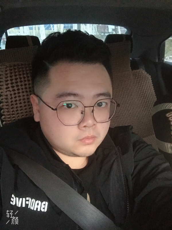 欢笑的第一张照片--南阳相亲服务中心