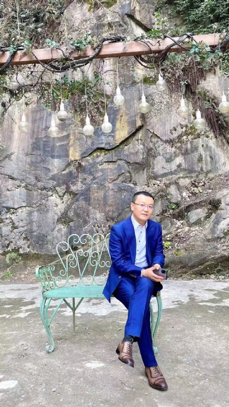 dikson的第一张照片--南阳相亲服务中心