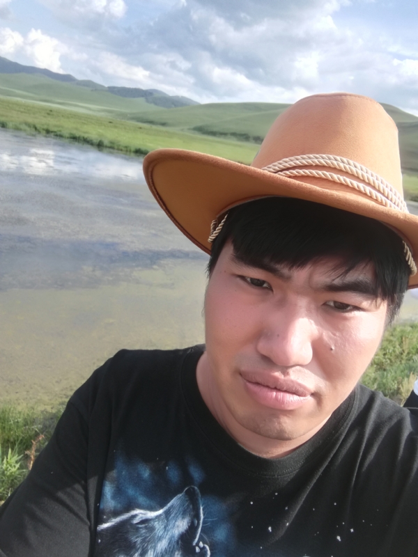 LOVE的誓言的第二张照片--南阳相亲服务中心