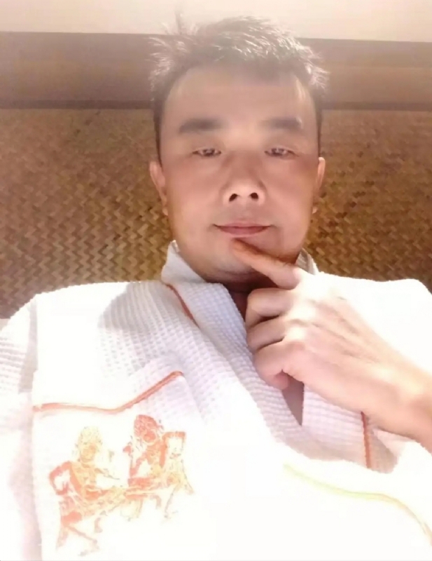 青锋的第一张照片--南阳相亲服务中心