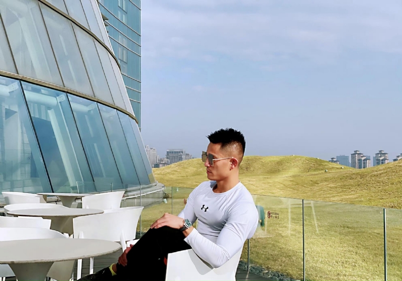 保家卫国的第一张照片--南阳相亲服务中心