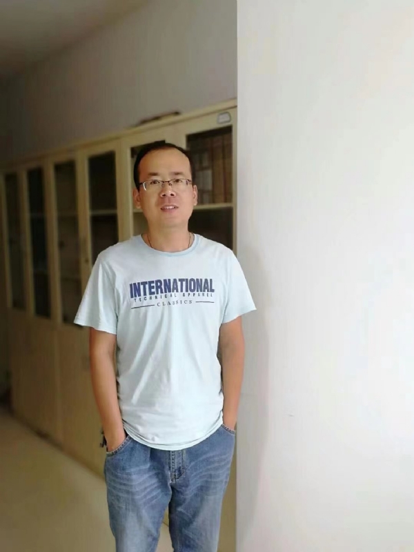 黄土麦田的第一张照片--南阳相亲服务中心