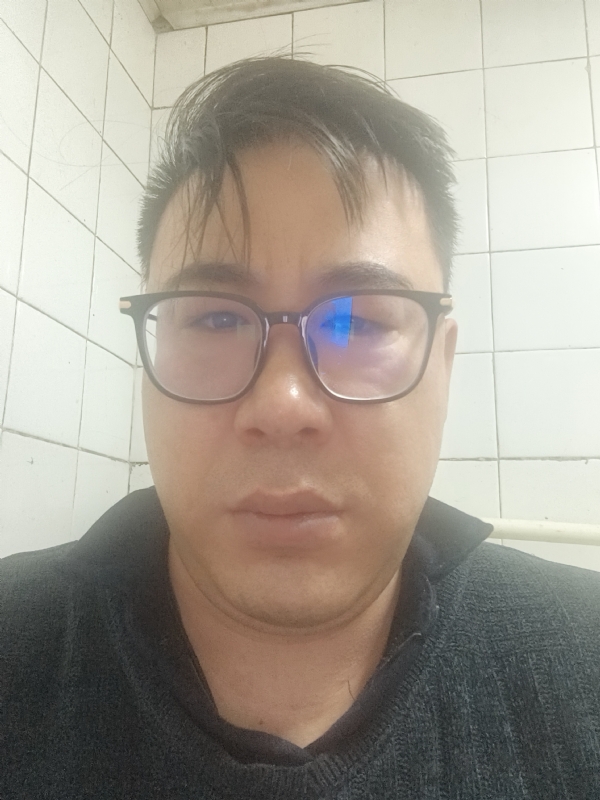 迷失自我的第一张照片--南阳相亲服务中心