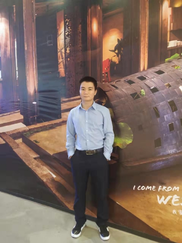 梧桐枫叶的第一张照片--南阳相亲服务中心