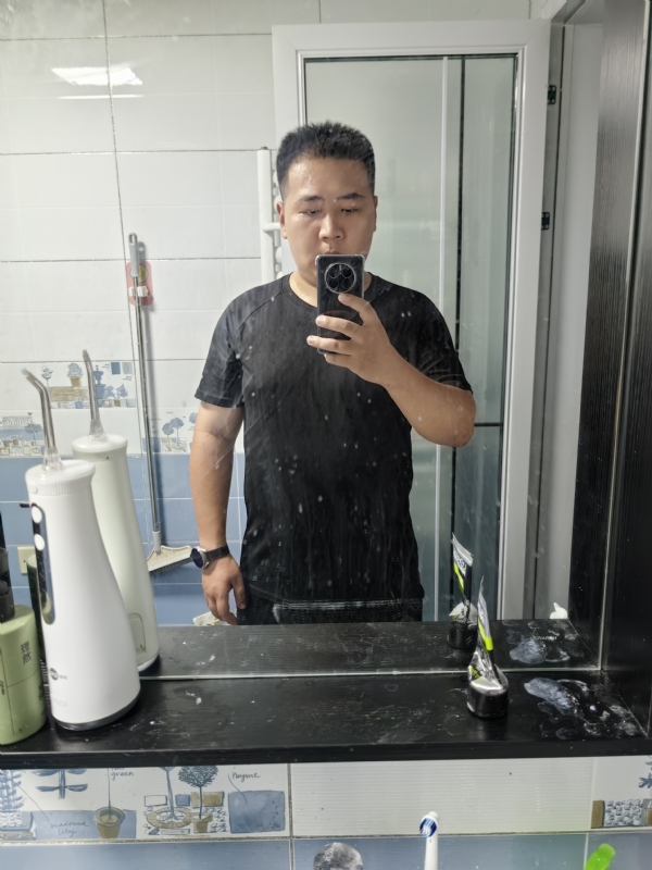 孙老师儿的第二张照片--南阳相亲服务中心