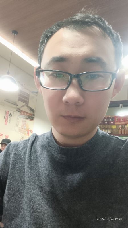 黑黑一笑的第一张照片--南阳相亲服务中心