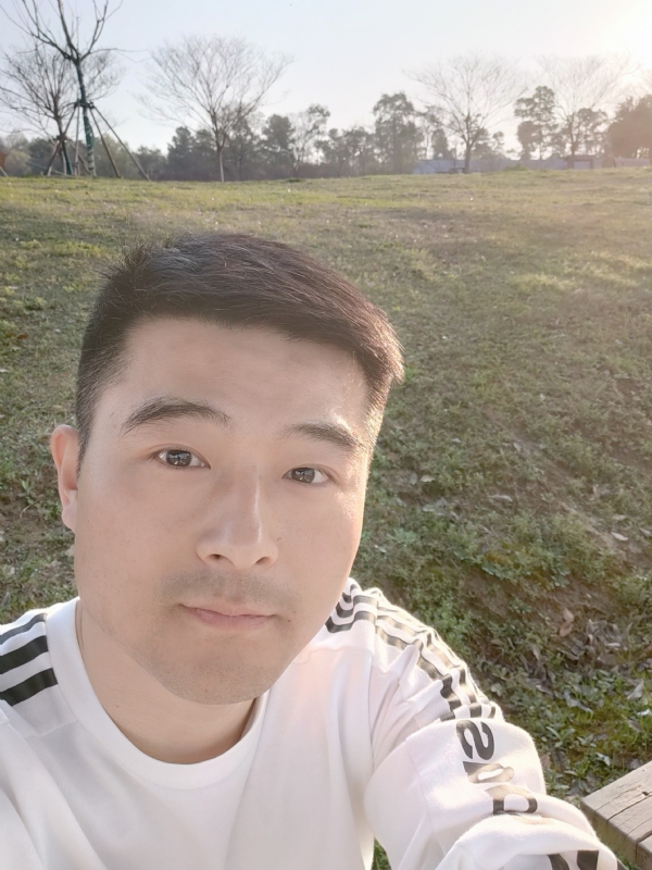 一凡的第一张照片--南阳相亲服务中心