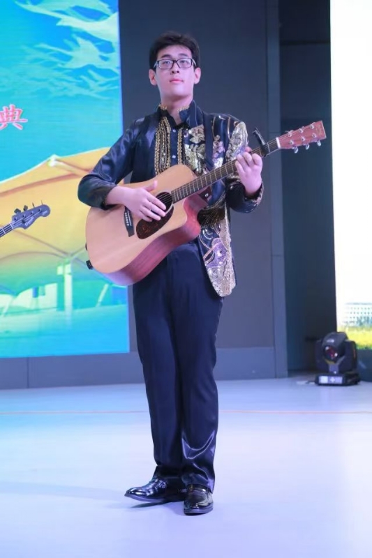 一叶知秋ZG的第一张照片--南阳相亲服务中心