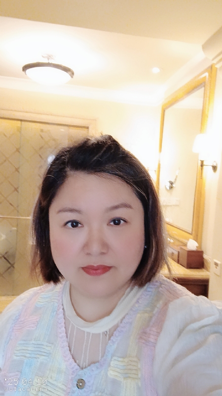 衎静玲瓏的第一张照片--南阳相亲服务中心