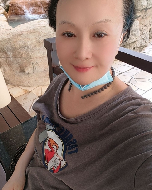 hong的第二张照片--南阳相亲服务中心