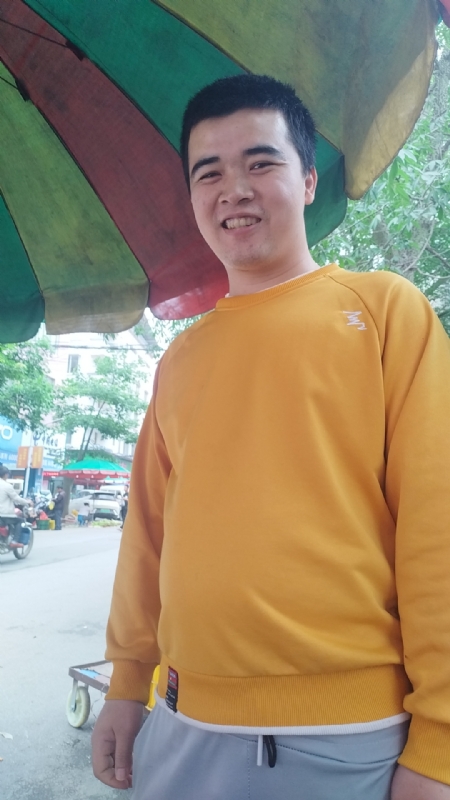 海中寻花柳的第一张照片--南阳相亲服务中心