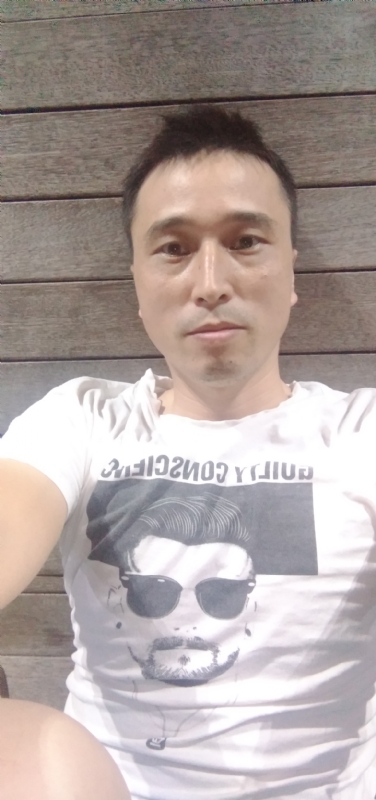 笑看一切的第一张照片--南阳相亲服务中心