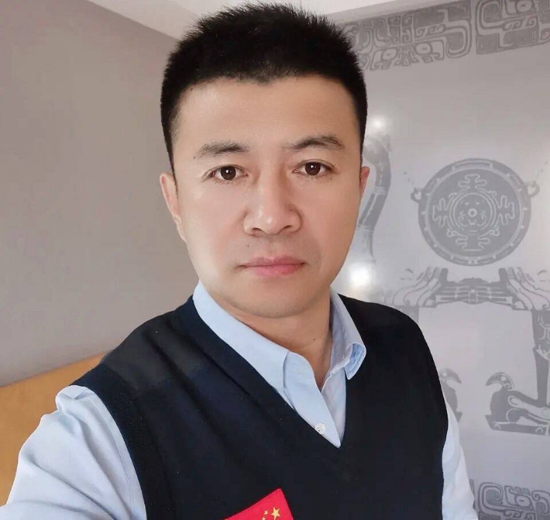 生在红旗下的第二张照片--南阳相亲服务中心