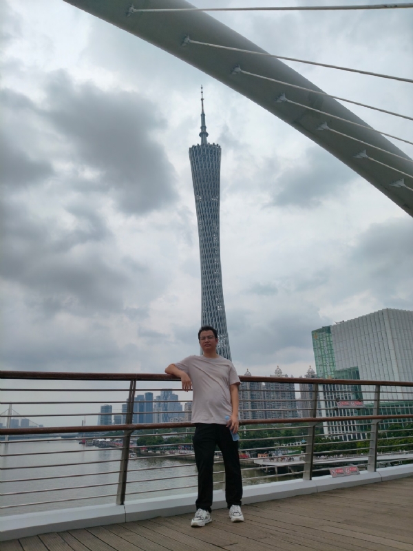 幻胧的第一张照片--南阳相亲服务中心