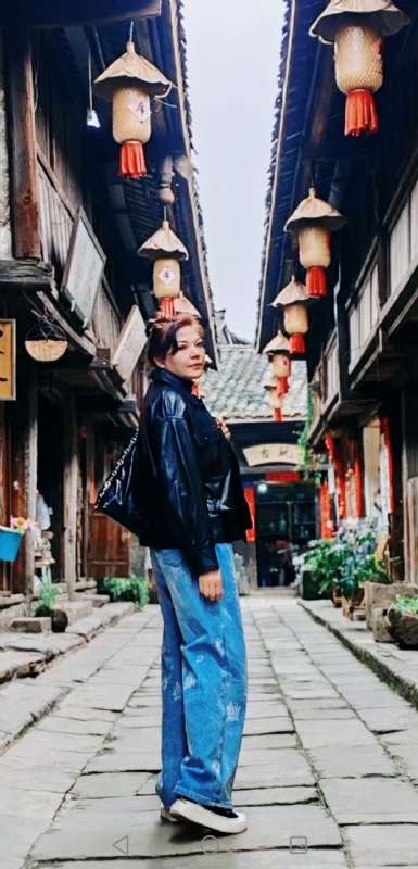 宛霞的第五张照片--南阳相亲服务中心