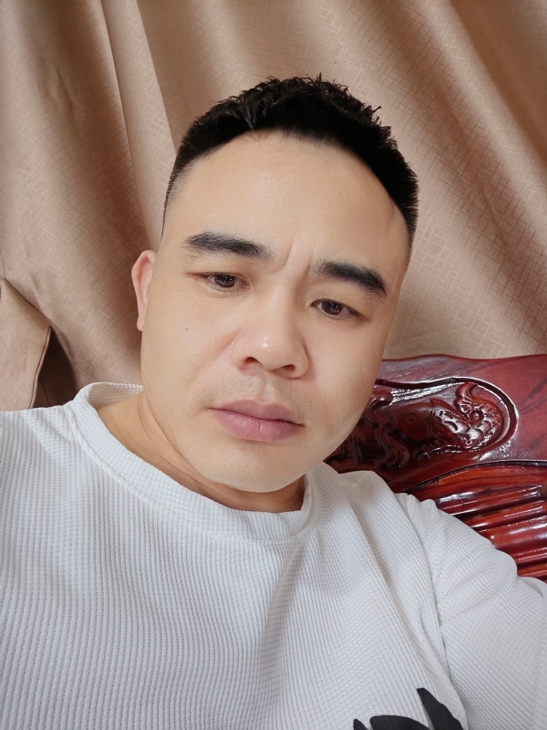 下一站的我的第一张照片--南阳相亲服务中心