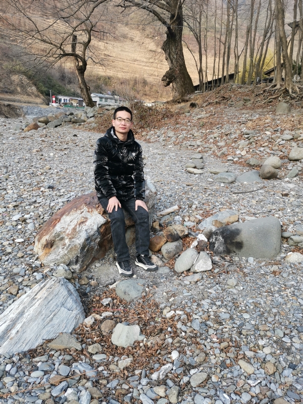 众里寻她的第一张照片--南阳相亲服务中心