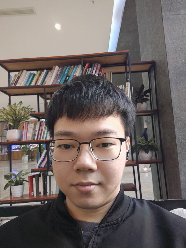 00柯的第一张照片--南阳相亲服务中心