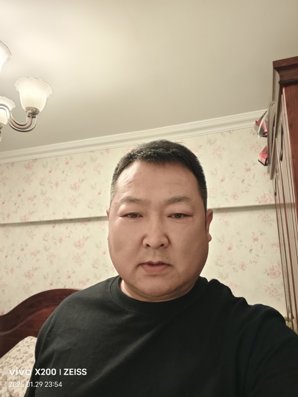 峰哥的第一张照片--南阳相亲服务中心