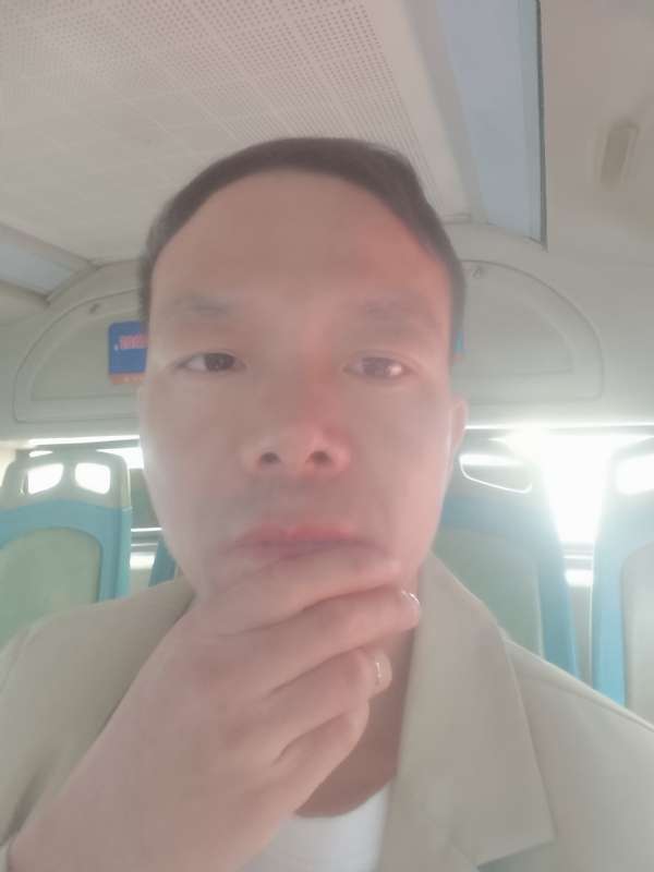 青盘的第一张照片--南阳相亲服务中心