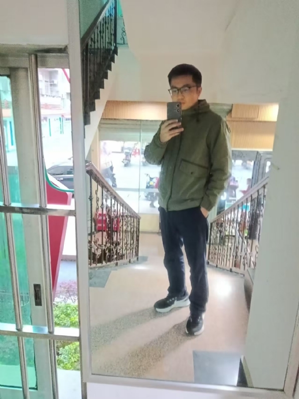 沧海一粟的第六张照片--南阳相亲服务中心