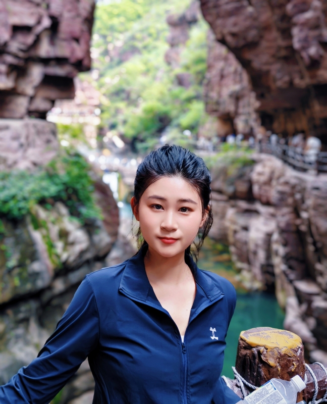 小S的第一张照片--南阳相亲服务中心