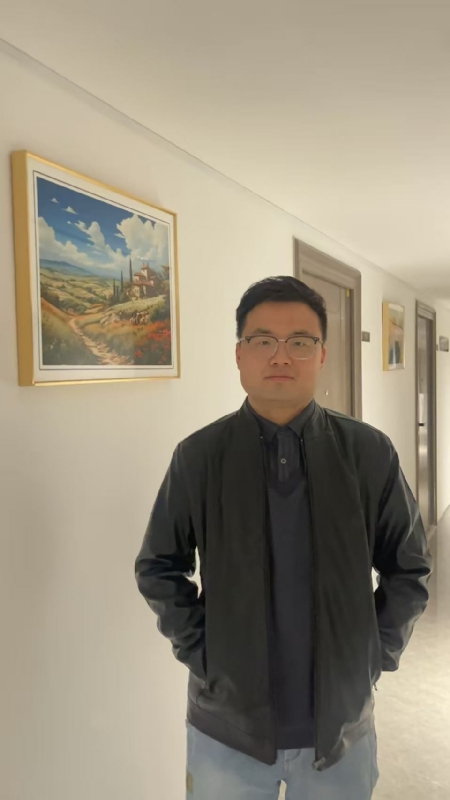 半瓶子的第一张照片--南阳相亲服务中心